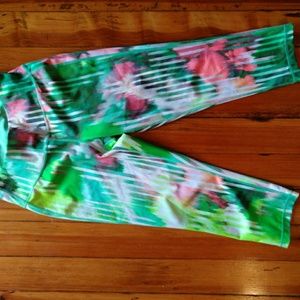 Hail storm sonar capri athleta crops